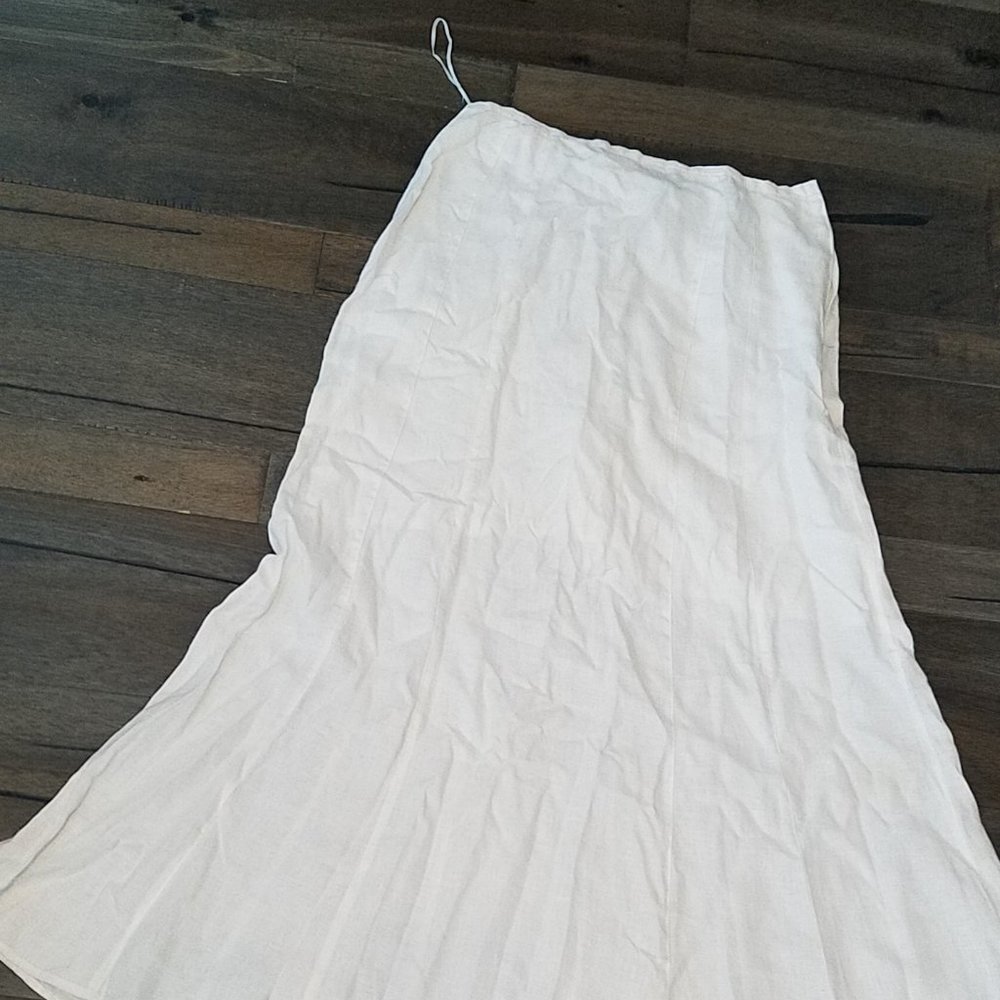 Beautiful Zync White Long Skirt